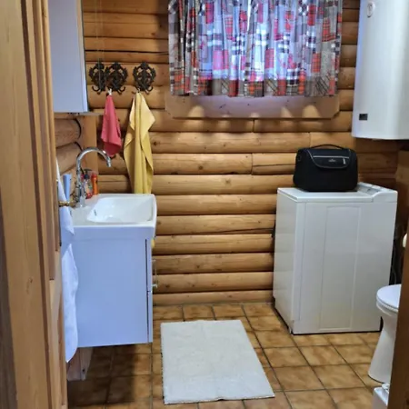 Blommen In Falkertsee By Interhome